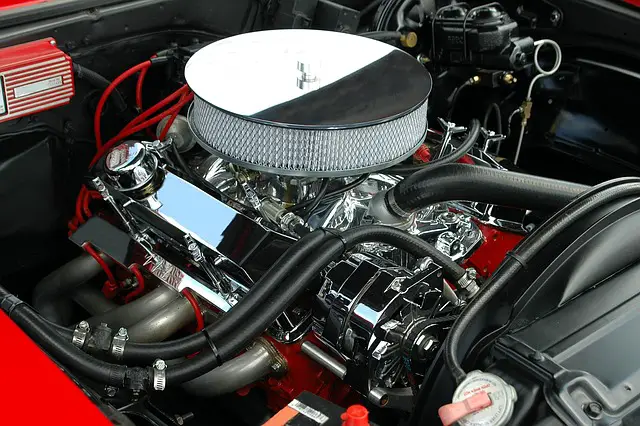 Jaký motorový olej je vhodný pro motor 125 kW (CBBB) v Superbu? Tipy.