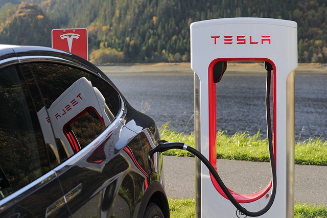 2. Vliv jízdního stylu na dojezd elektromobilu Tesla a spotřebu energie